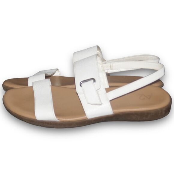 A2 Aerosoles White Sandals size women's 8 - Picture 7 of 11